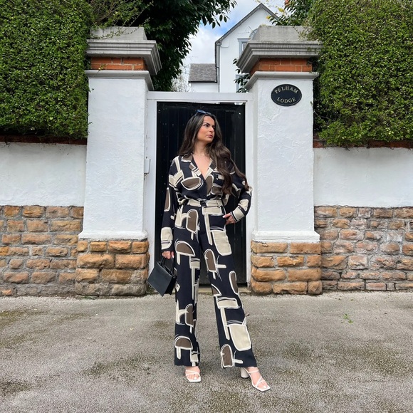 Zara Printed Geometric Print Crop Blouse - Picture 4 of 4